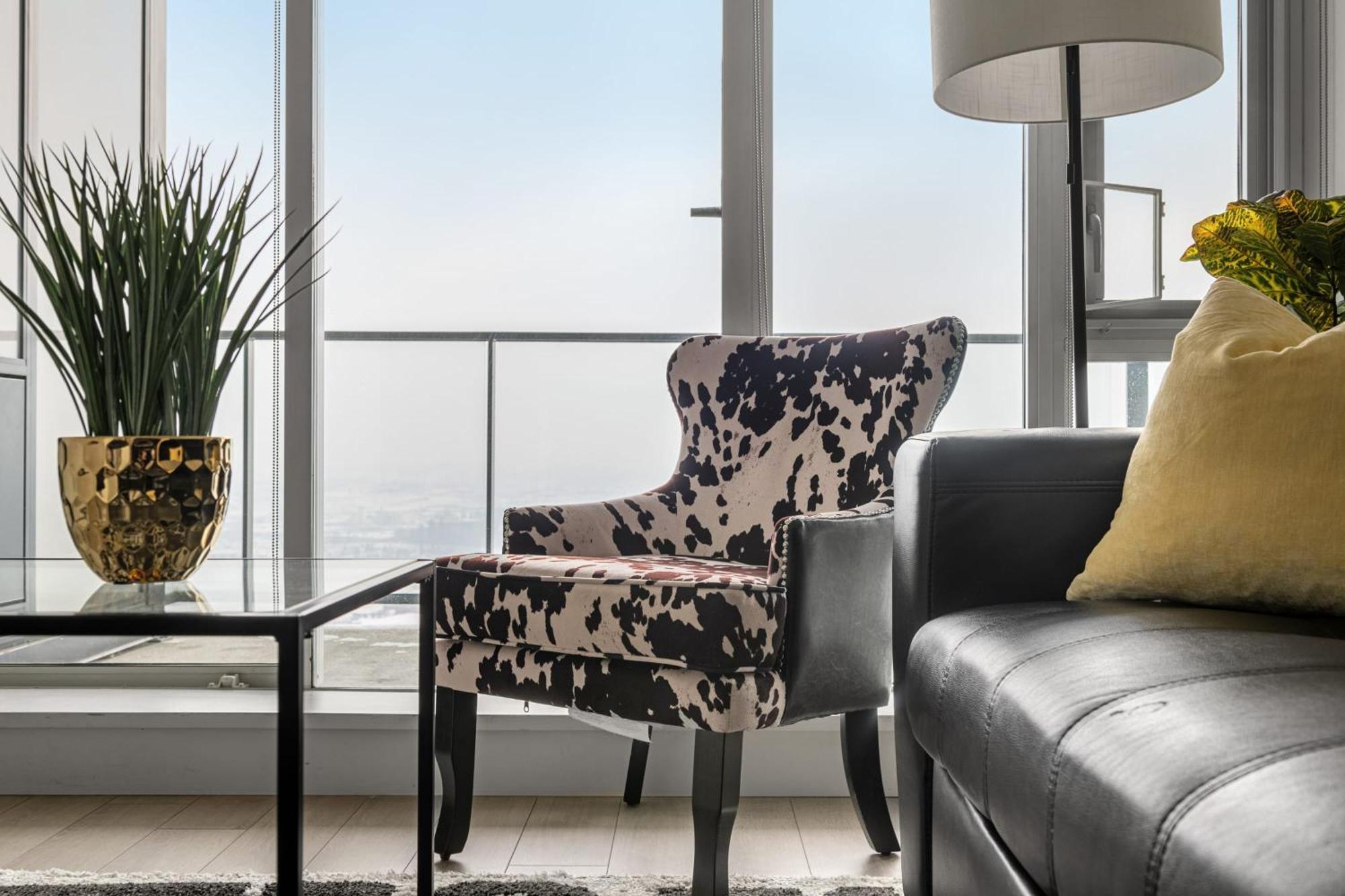 Stunning 34Th Floor Views, Prime Downtown Location - Near Stampede, Casino, Bars! Free Banff Pass, Parking, Wine! Villa YYC Eksteriør bilde